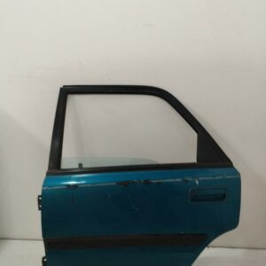 PUERTA TRASERA IZQUIERDA MAZDA 323 BERL. F/S (BJ) 2.0 TD F Comfort DIESEL Motor 2,0 Ltr.  101 CV  [2000 - 2003] 5 Puertas