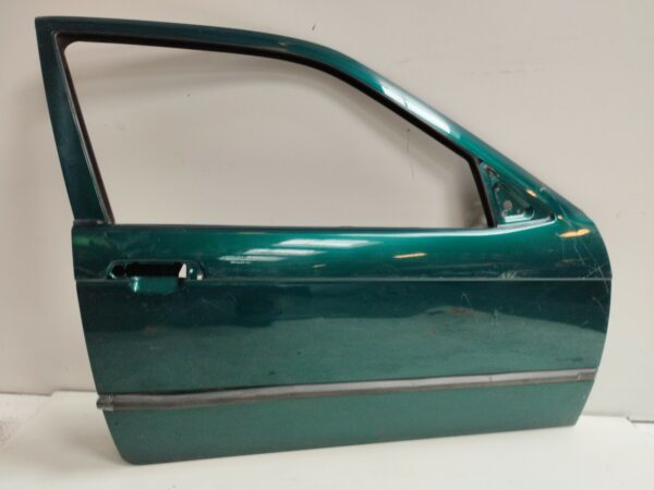 PUERTA DELANTERA DERECHA BMW SERIE 3 COMPACTO (E36) 1.6 CAT NAFTA 95 Motor 1,6 Ltr.  102 CV  [1994 - 2001] 3 Puertas