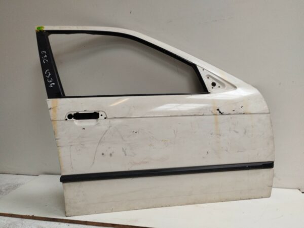 PUERTA DELANTERA DERECHA BMW SERIE 3 BERLINA (E36) 2.0 24V NAFTA 95 Motor 2,0 Ltr.  150 CV  [1990 - 1998] 3 Puertas