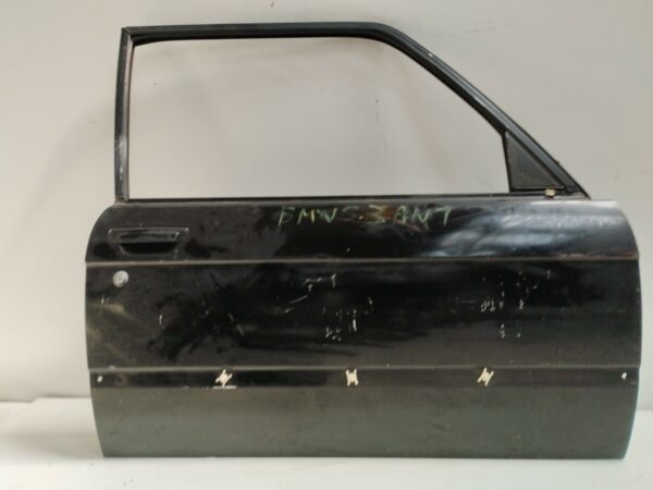 PUERTA DELANTERA DERECHA BMW SERIE 5 (E28) 524td DIESEL Motor 2,4 Ltr.  116 CV  [1981 - 0] 4 Puertas