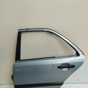 PUERTA TRASERA IZQUIERDA MERCEDES CLASE E (W210) BERLINA 240 (210.061) NAFTA 95 Motor 2,4 Ltr.  170 CV  [1995 - 2002] 4 Puertas