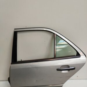 PUERTA TRASERA IZQUIERDA MERCEDES CLASE C (W202) BERLINA 220 CDI (202.133) DIESEL Motor 2,2 Ltr.  125 CV  [1993 - 2000] 4 Puertas
