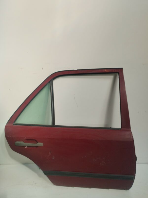 PUERTA TRASERA DERECHA MERCEDES CLASE E (W124) BERLINA E 300 (124.030) NAFTA Motor 3,0 Ltr.  190 CV  [1984 - 1997] 4 Puertas
