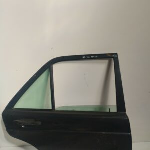 PUERTA TRASERA DERECHA MERCEDES CLASE C (W201) BERLINA 1.8 E 190 (201.018) NAFTA Motor 1,8 Ltr.  109 CV  [1982 - 1993] 4 Puertas