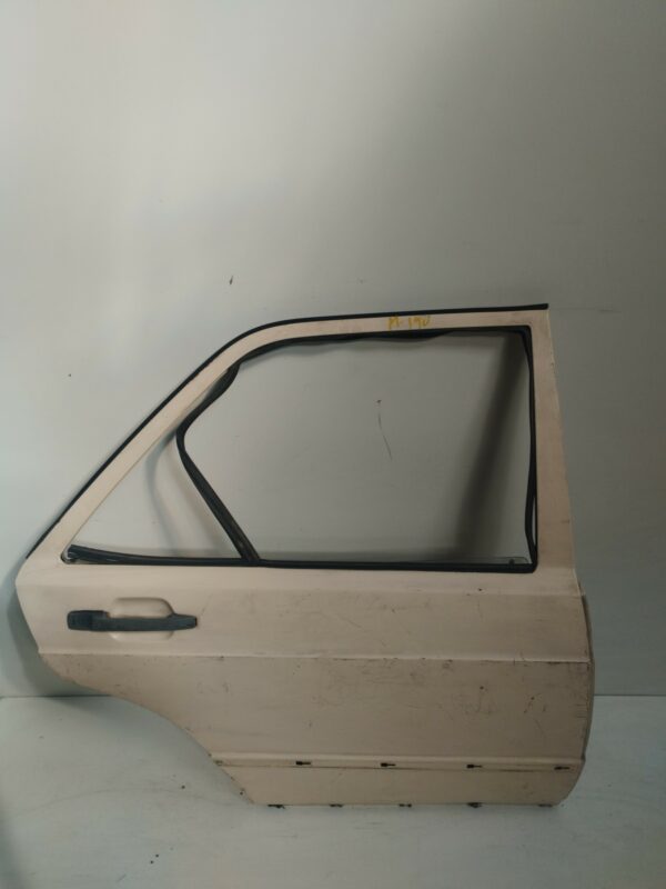 PUERTA TRASERA DERECHA MERCEDES CLASE C (W201) BERLINA 2.5 D 190 (201.126) DIESEL Motor 2,5 Ltr.  90 CV  [1982 - 1993] 4 Puertas