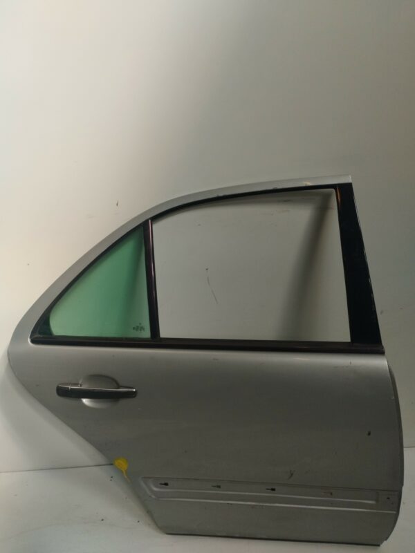 PUERTA TRASERA DERECHA MERCEDES CLASE E (W210) BERLINA 230 (210.037) NAFTA 95 Motor 2,3 Ltr.  150 CV  [1995 - 2002] 4 Puertas