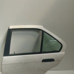 PUERTA TRASERA IZQUIERDA BMW SERIE 3 BERLINA (E36) 316i NAFTA Motor 1,6 Ltr.  99 CV  [1990 - 1998] 4 Puertas