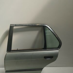 PUERTA TRASERA IZQUIERDA BMW SERIE 3 BERLINA (E30) 318i NAFTA Motor 1,6 Ltr.  105 CV  [1982 - 0] 4 Puertas
