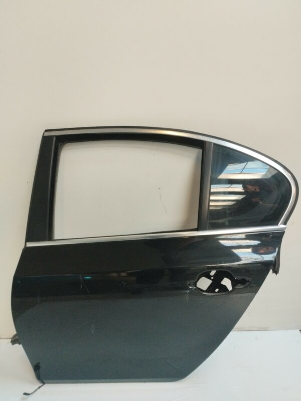 PUERTA TRASERA IZQUIERDA BMW SERIE 5 BERLINA (E60) 525d DIESEL Motor 3,0 Ltr.  197 CV  [2003 - 2010] 4 Puertas