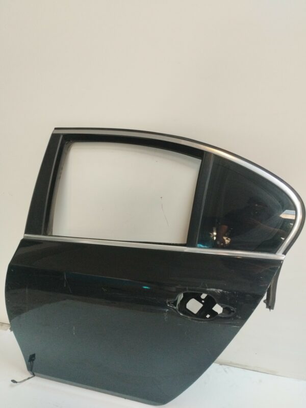 PUERTA TRASERA IZQUIERDA BMW SERIE 5 BERLINA (E60) 525d DIESEL Motor 3,0 Ltr.  197 CV  [2003 - 2010] 4 Puertas - Imagen 3