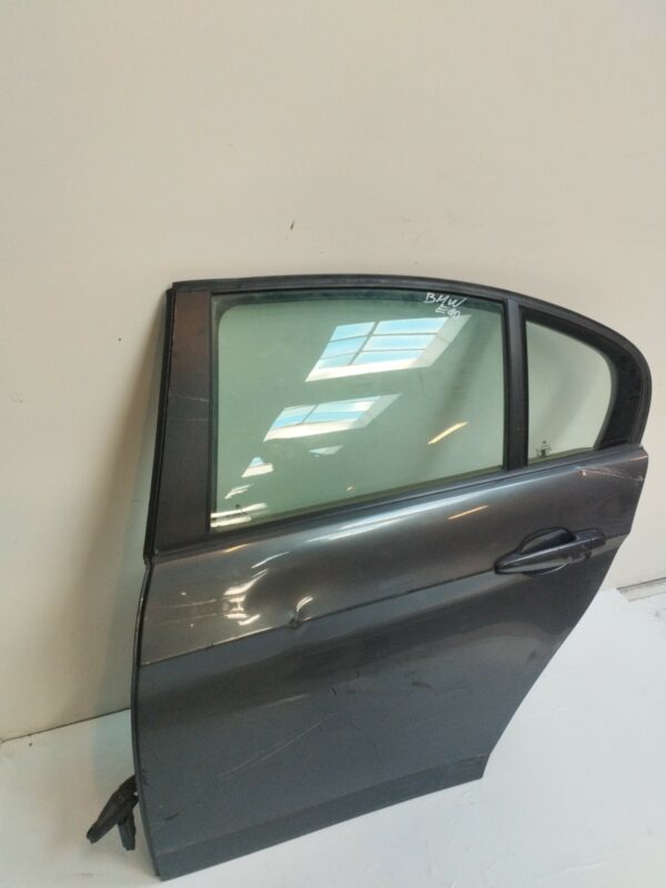 PUERTA TRASERA IZQUIERDA BMW SERIE 3 BERLINA (E90) 320d DIESEL Motor 2,0 Ltr.  184 CV  [2004 - 2012] 4 Puertas - Imagen 2