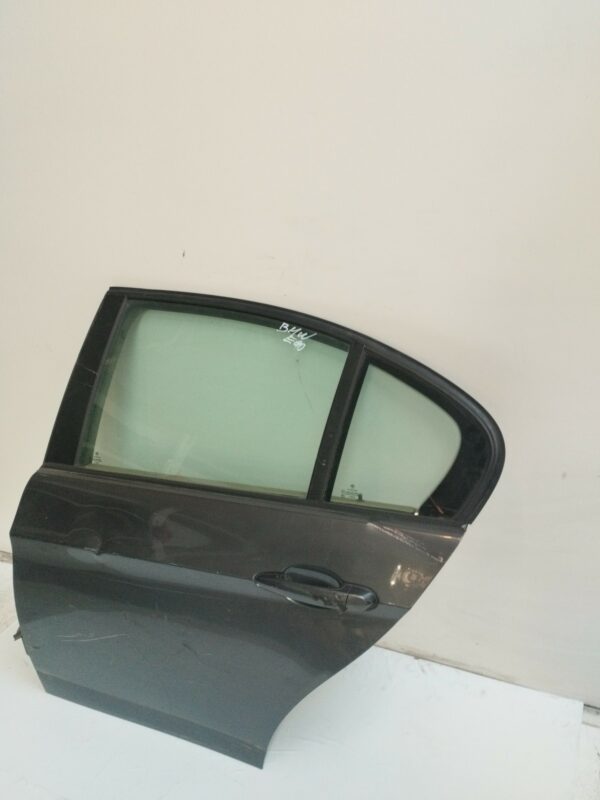 PUERTA TRASERA IZQUIERDA BMW SERIE 3 BERLINA (E90) 320d DIESEL Motor 2,0 Ltr.  184 CV  [2004 - 2012] 4 Puertas - Imagen 3
