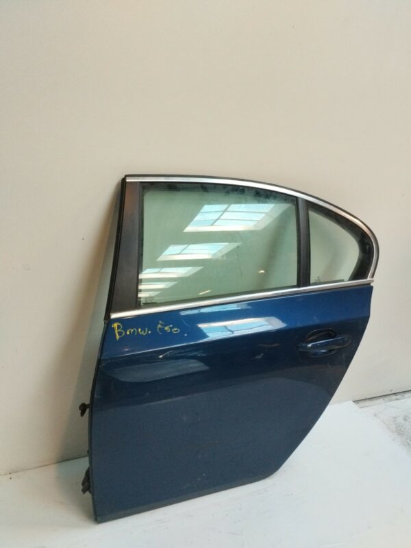PUERTA TRASERA IZQUIERDA BMW SERIE 5 BERLINA (E60) 525i NAFTA 95 Motor 2,5 Ltr.  192 CV  [2003 - 2010] 4 Puertas - Imagen 2