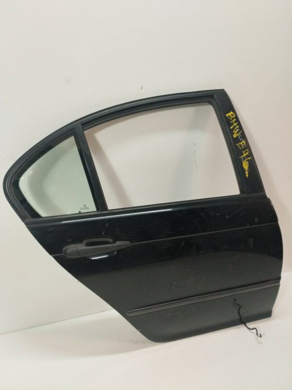 PUERTA TRASERA DERECHA BMW SERIE 3 BERLINA (E46) 3.0 24V Turbodiesel CAT DIESEL Motor 3,0 Ltr.  184 CV  [1998 - 2006] 3 Puertas - Imagen 3
