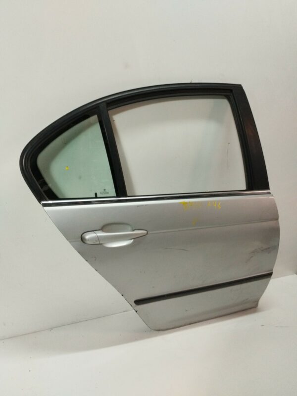 PUERTA TRASERA DERECHA BMW SERIE 3 BERLINA (E46) 323i NAFTA 95 Motor 2,5 Ltr.  170 CV  [1998 - 2006] 4 Puertas - Imagen 3