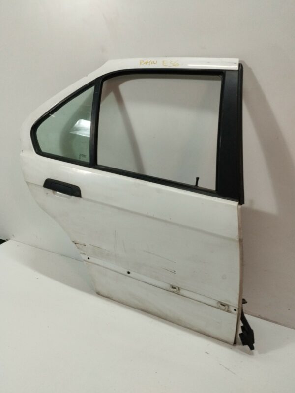 PUERTA TRASERA DERECHA BMW SERIE 3 BERLINA (E36) 325td DIESEL Motor 2,5 Ltr.  116 CV  [1990 - 1998] 4 Puertas - Imagen 3
