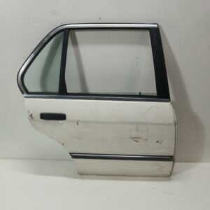 PUERTA TRASERA DERECHA BMW SERIE 3 BERLINA (E30) 320i NAFTA Motor 2,0 Ltr.  125 CV  [1982 - 0] 4 Puertas