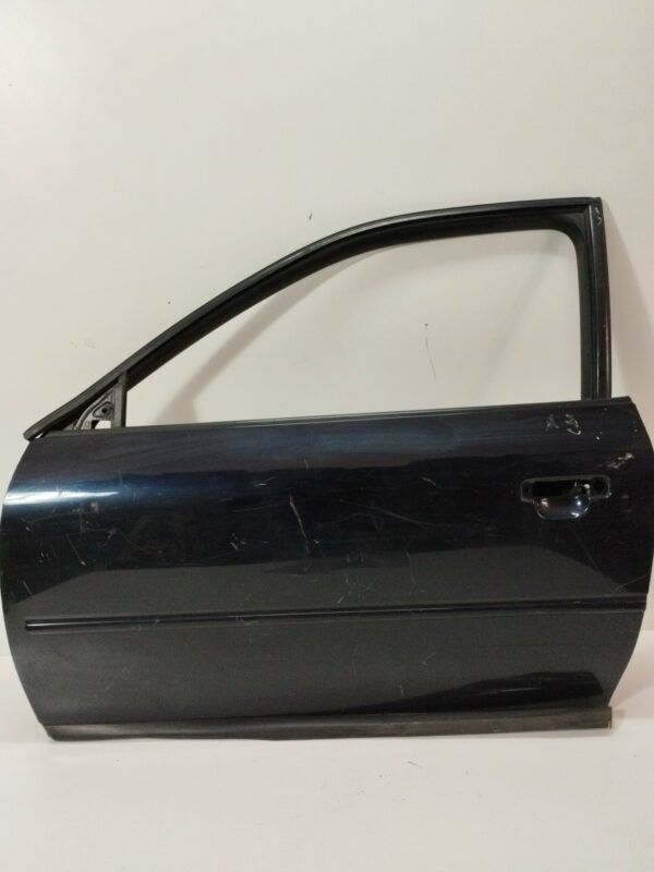 PUERTA DELANTERA IZQUIERDA AUDI A3 (8L) 1.6 Attraction NAFTA 95 Motor 1,6 Ltr.  101 CV  [1996 - 2003] 3 Puertas