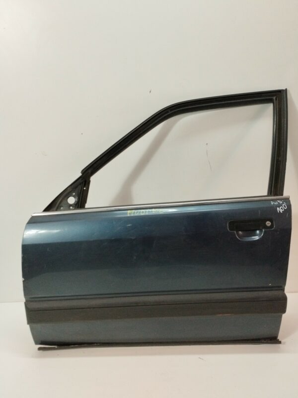 PUERTA DELANTERA IZQUIERDA AUDI 100 BERLINA (443) Confort NAFTA Motor 2,3 Ltr.  136 CV  [1988 - 0] 0 Puertas