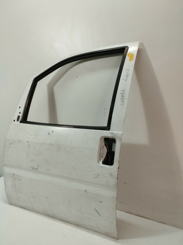 PUERTA DELANTERA IZQUIERDA CITROEN JUMPY Chapa Confort 900kg DIESEL Motor 2,0 Ltr.  109 CV  [2003 - 2006] 4 Puertas - Imagen 2