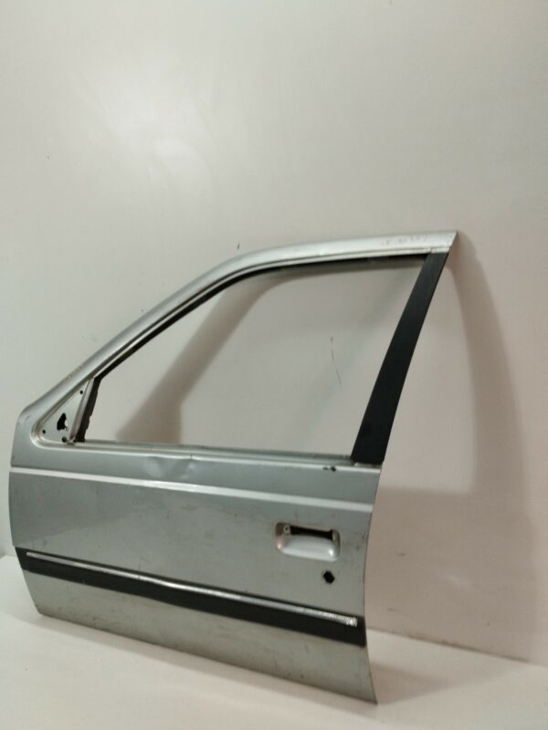 PUERTA DELANTERA IZQUIERDA PEUGEOT 405 BERLINA GLD-Turbo Bolero DIESEL Motor 1,9 Ltr.  69 CV  [1987 - 1996] 4 Puertas - Imagen 3
