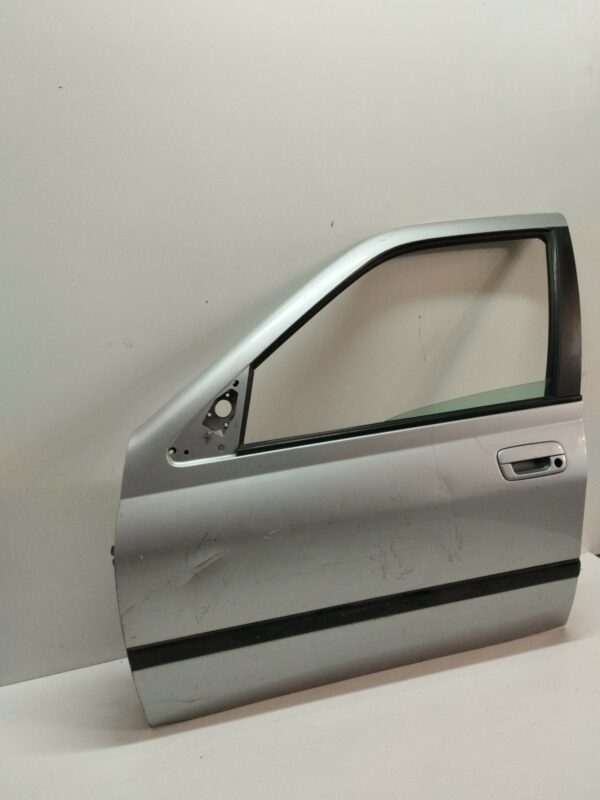 PUERTA DELANTERA IZQUIERDA PEUGEOT 406 BERLINA (S1/S2) ST NAFTA 95 Motor 1,8 Ltr.  110 CV  [1995 - 2005] 4 Puertas - Imagen 2