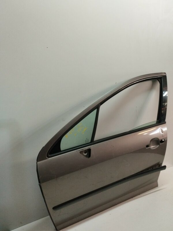 PUERTA DELANTERA IZQUIERDA PEUGEOT 407 Premium DIESEL Motor 2,2 Ltr.  170 CV  [2004 - 2011] 4 Puertas - Imagen 2