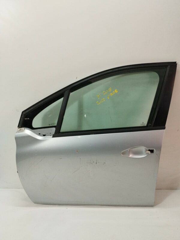 PUERTA DELANTERA IZQUIERDA PEUGEOT 208 Access DIESEL Motor 1,4 Ltr.  68 CV  [2012 - 2019] 5 Puertas