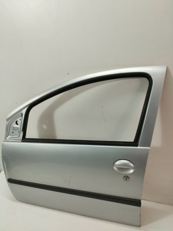 PUERTA DELANTERA IZQUIERDA CITROEN C1 SX DIESEL Motor 1,4 Ltr.  54 CV  [2005 - 2014] 3 Puertas - Imagen 3