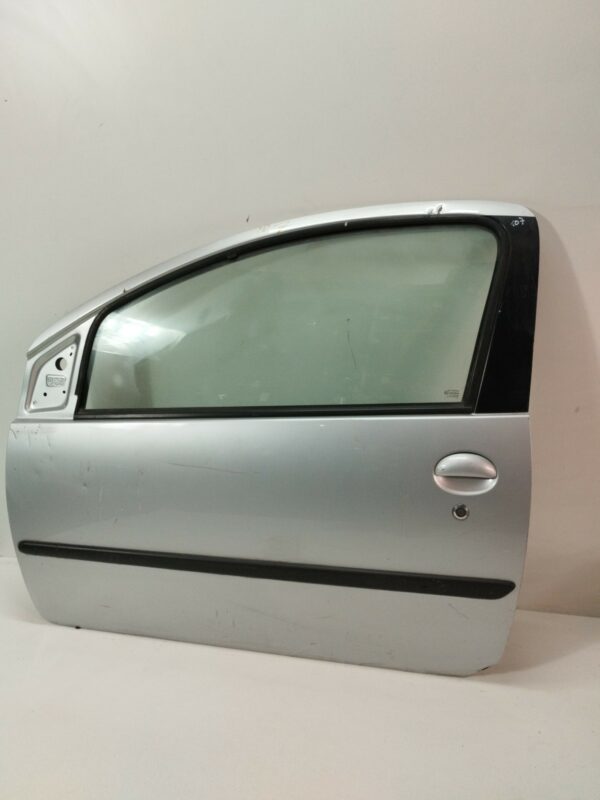 PUERTA DELANTERA IZQUIERDA CITROEN C1 SX DIESEL Motor 1,4 Ltr.  54 CV  [2005 - 2014] 3 Puertas - Imagen 3