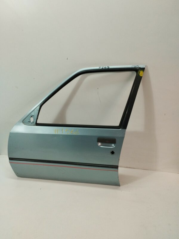 PUERTA DELANTERA IZQUIERDA PEUGEOT 205 BERLINA 1.8 D Generation DIESEL Motor 1,8 Ltr.  58 CV  [1983 - 1998] 5 Puertas - Imagen 2
