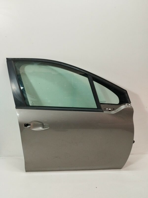 PUERTA DELANTERA DERECHA PEUGEOT 208 Style NAFTA 95 Motor 1,2 Ltr.  82 CV  [2012 - 2019] 5 Puertas