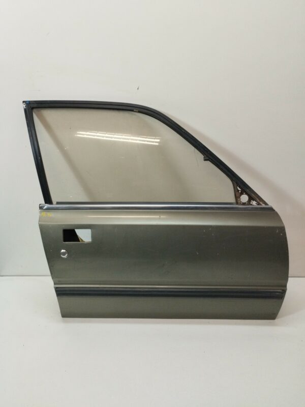 PUERTA DELANTERA DERECHA PEUGEOT 505 BERLINA Turbo Injection NAFTA Motor 2,2 Ltr.  155 CV  [1979 - 0] 4 Puertas
