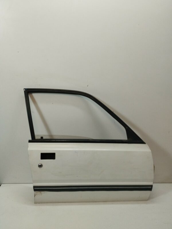 PUERTA DELANTERA DERECHA PEUGEOT 505 BERLINA GL NAFTA Motor 2,0 Ltr.  97 CV  [1979 - 0] 4 Puertas