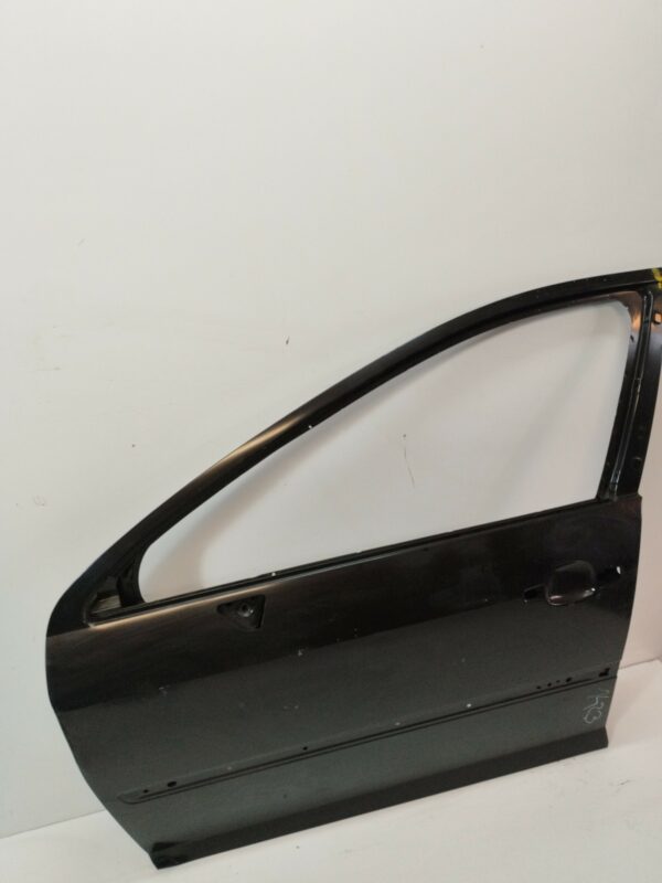 PUERTA DELANTERA DERECHA PEUGEOT 407 ST Confort DIESEL Motor 2,0 Ltr.  136 CV  [2004 - 2011] 4 Puertas - Imagen 4