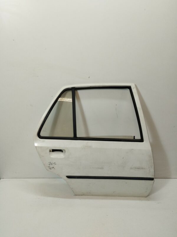 PUERTA TRASERA DERECHA PEUGEOT 205 BERLINA 1.1 Mito NAFTA Motor 1,1 Ltr.  60 CV  [1983 - 1998] 5 Puertas