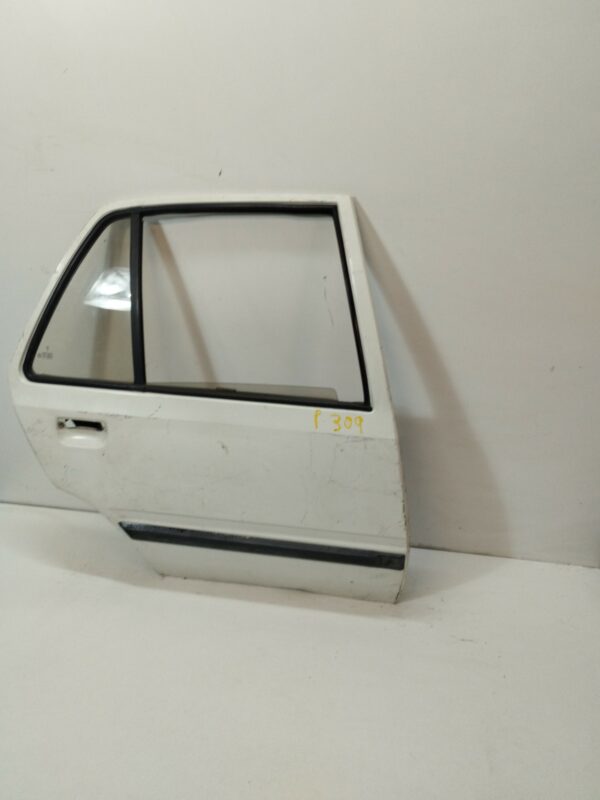 PUERTA TRASERA DERECHA PEUGEOT 205 BERLINA 1.8 D Generation DIESEL Motor 1,8 Ltr.  58 CV  [1983 - 1998] 5 Puertas - Imagen 3