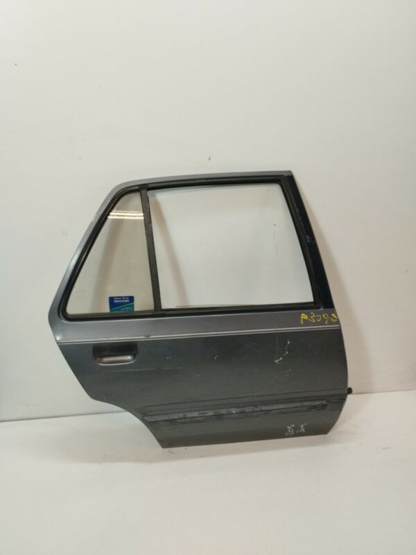 PUERTA TRASERA DERECHA PEUGEOT 205 BERLINA 1.8 D Generation DIESEL Motor 1,8 Ltr.  58 CV  [1983 - 1998] 5 Puertas - Imagen 2