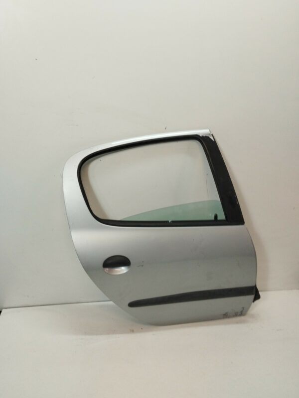 PUERTA TRASERA DERECHA PEUGEOT 206 BERLINA XR DIESEL Motor 1,9 Ltr.  69 CV  [1998 - 2010] 5 Puertas - Imagen 2
