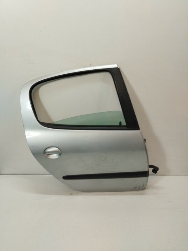 PUERTA TRASERA DERECHA PEUGEOT 206 BERLINA XR DIESEL Motor 1,9 Ltr.  69 CV  [1998 - 2010] 5 Puertas