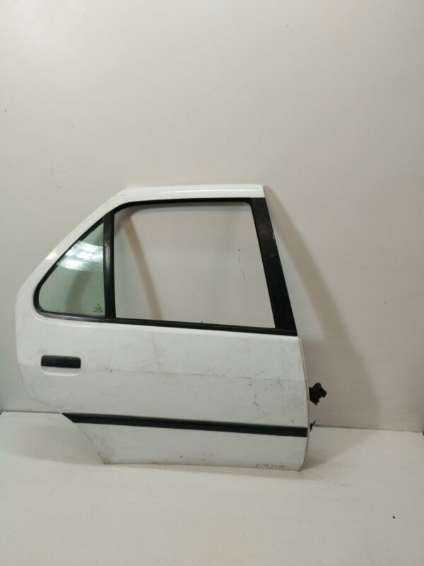PUERTA TRASERA DERECHA PEUGEOT 306 BERLINA 3/4/5 PUERTAS (S2) Graffic DIESEL Motor 1,9 Ltr.  68 CV  [1997 - 2003] 5 Puertas - Imagen 3