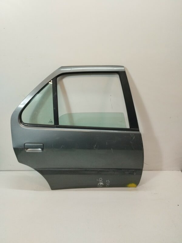 PUERTA TRASERA DERECHA PEUGEOT 306 BERLINA 3/4/5 PUERTAS (S2) Graffic DIESEL Motor 1,9 Ltr.  68 CV  [1997 - 2003] 5 Puertas