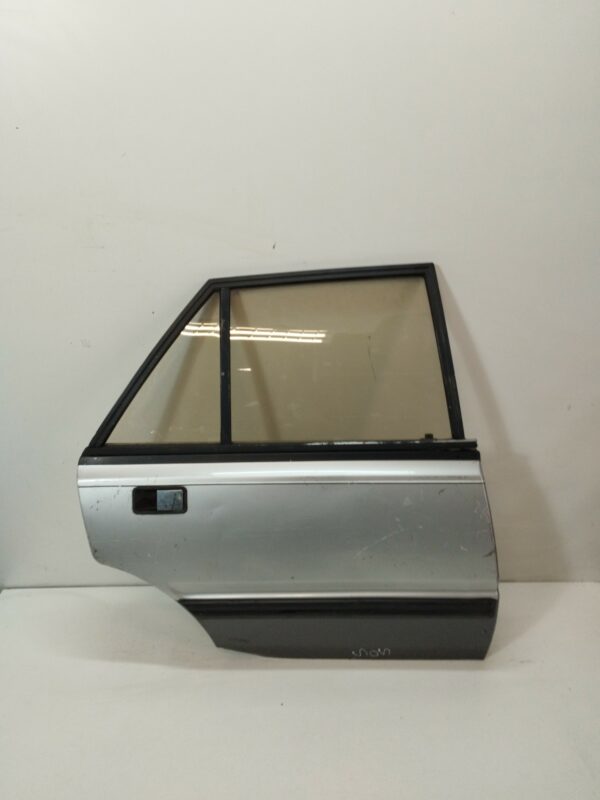 PUERTA TRASERA DERECHA PEUGEOT 505 BERLINA GL NAFTA Motor 2,0 Ltr.  90 CV  [1979 - 0] 4 Puertas