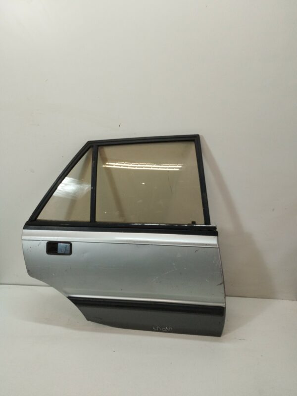PUERTA TRASERA DERECHA PEUGEOT 505 BERLINA GL NAFTA Motor 2,0 Ltr.  90 CV  [1979 - 0] 4 Puertas - Imagen 3