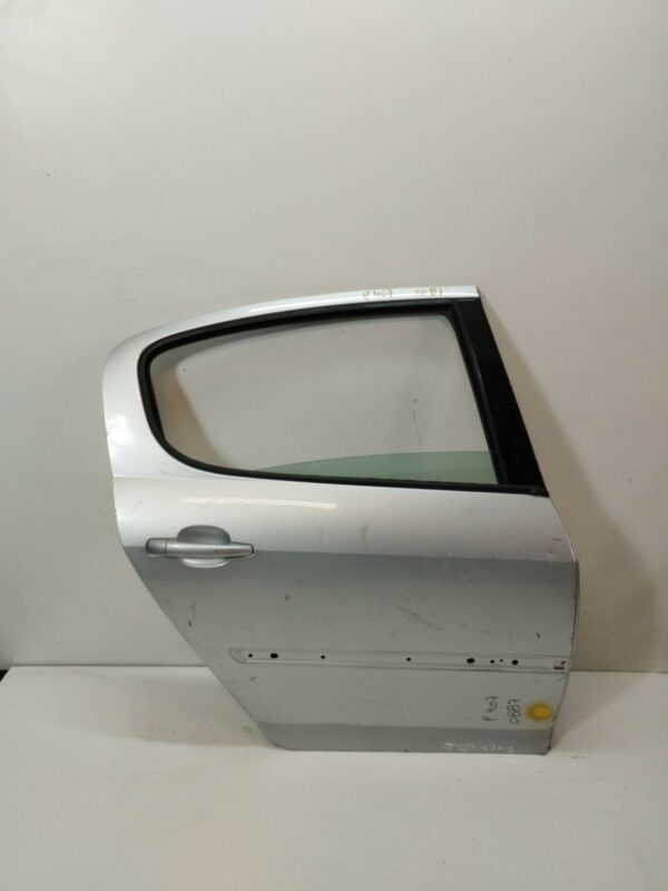 PUERTA TRASERA DERECHA PEUGEOT 407 SR Confort DIESEL Motor 1,6 Ltr.  109 CV  [2004 - 2011] 4 Puertas