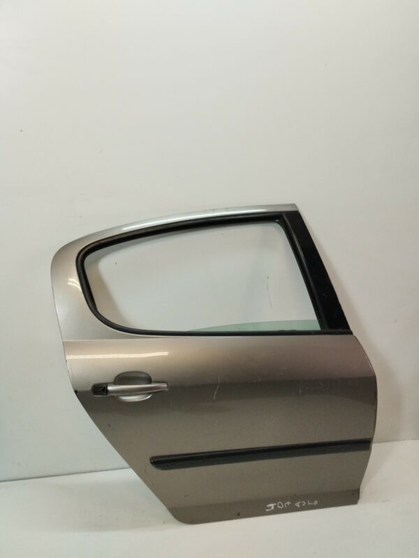 PUERTA TRASERA DERECHA PEUGEOT 407 ST Confort DIESEL Motor 2,0 Ltr.  136 CV  [2004 - 2011] 4 Puertas - Imagen 2
