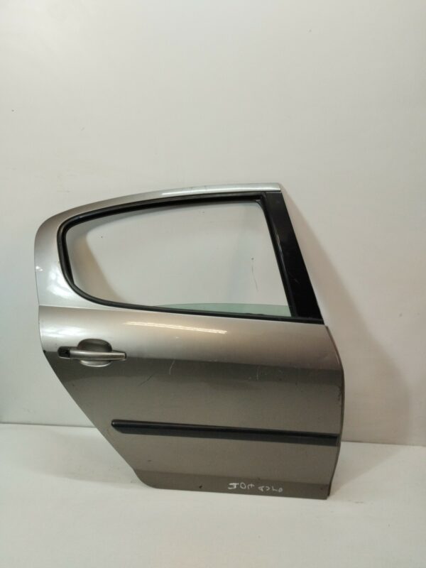 PUERTA TRASERA DERECHA PEUGEOT 407 ST Confort DIESEL Motor 2,0 Ltr.  136 CV  [2004 - 2011] 4 Puertas - Imagen 3