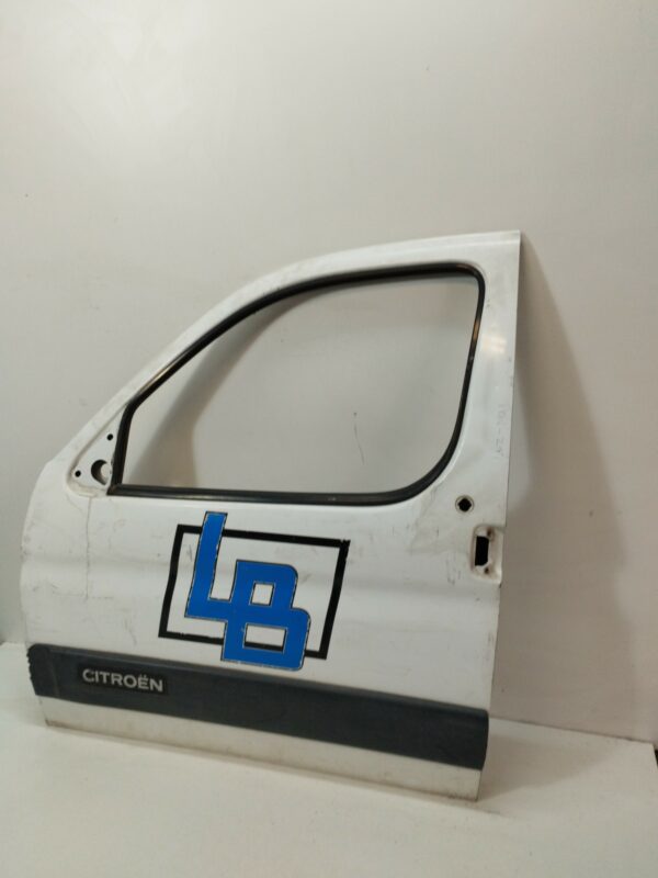 PUERTA DELANTERA IZQUIERDA CITROEN BERLINGO 1.9 600 D Furg. DIESEL Motor 1,9 Ltr.  69 CV  [1996 - 2002] 0 Puertas - Imagen 2