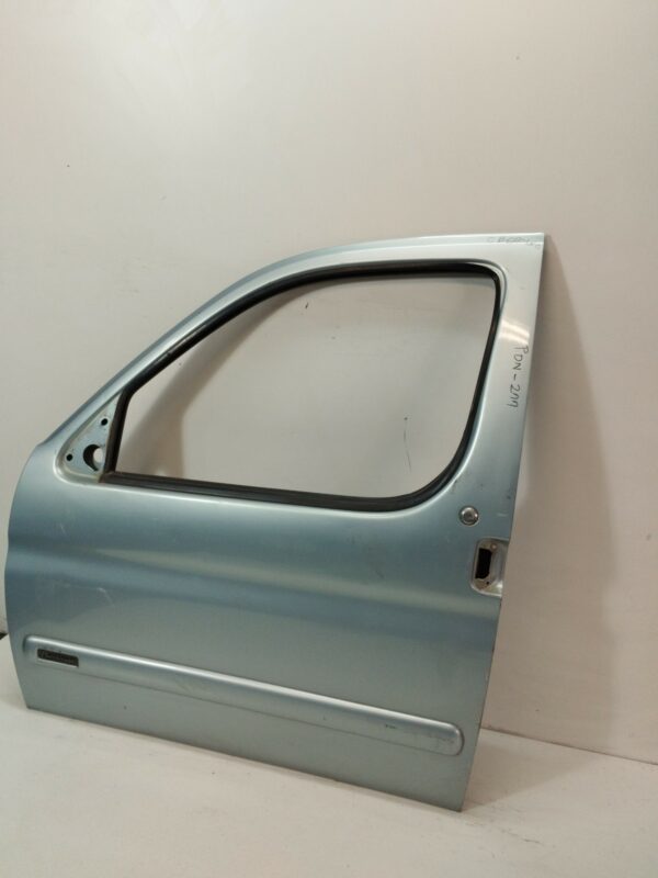 PUERTA DELANTERA IZQUIERDA CITROEN BERLINGO 1.9 600 D Furg. DIESEL Motor 1,9 Ltr.  69 CV  [1996 - 2002] 0 Puertas - Imagen 2