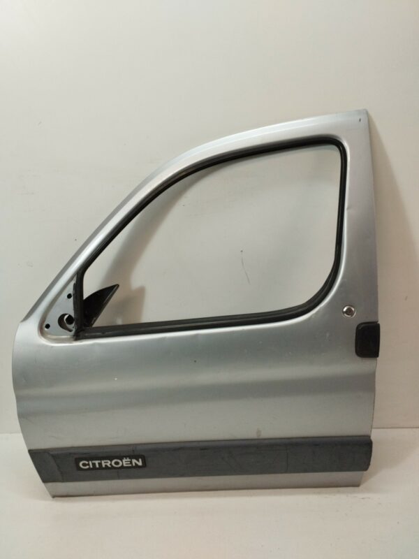 PUERTA DELANTERA IZQUIERDA CITROEN BERLINGO 1.9 600 D Furg. DIESEL Motor 1,9 Ltr.  69 CV  [1996 - 2002] 0 Puertas
